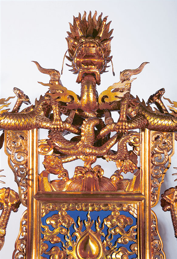 關(guān)于寶座10